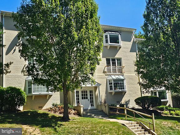 2nd image of 2915 Willston Pl Unit 135