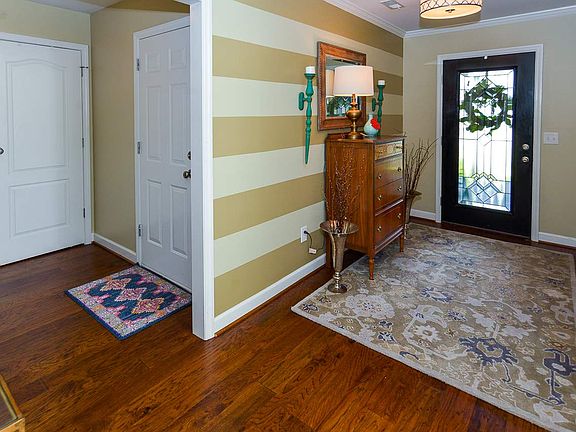 4th image of 115 Jewell Cobb Ct
