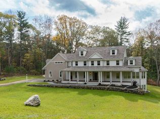 28 Greystone Rd, Dover, MA 02030
