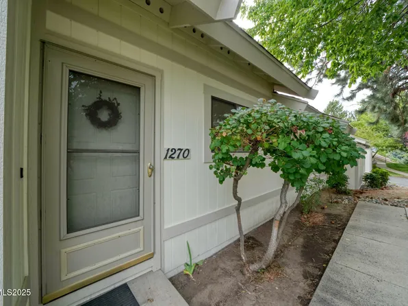 1270 Searchlite Ct, Reno, NV 89503