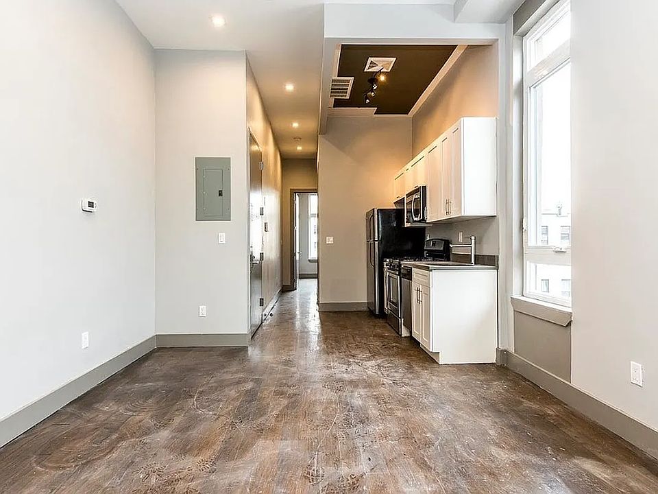 1st image of 230 Jefferson St #2A