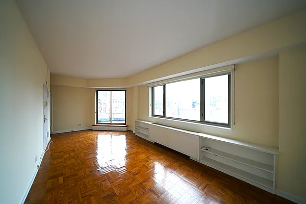 Rented by Corcoran | media 8