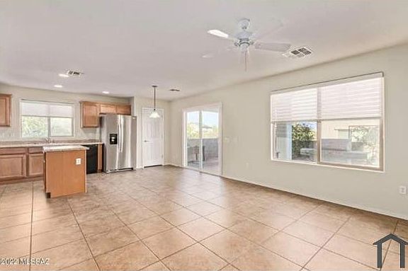 4th image of 6058 S Hawks Hollow Ct
