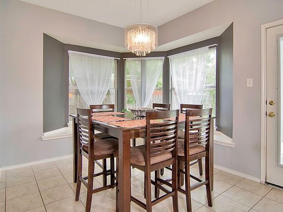 2nd image of 5521 Eastwedge Dr