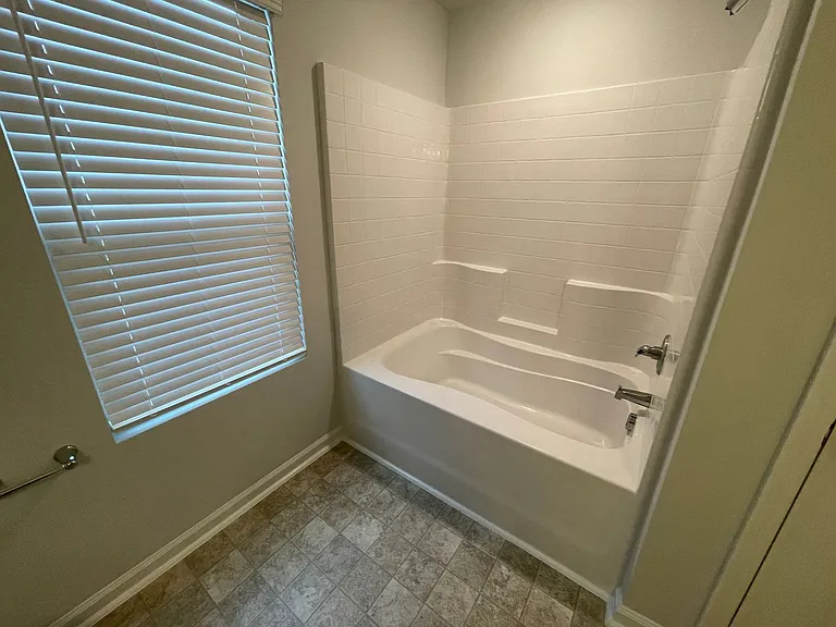 2237 Trakand Dr — Photo 6