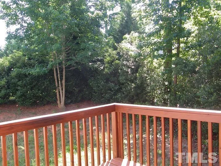 2709 Alder Ridge Ln — Photo 11
