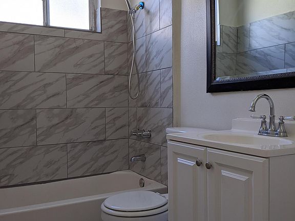 5th image of 3520 Vinton Ave APT 5