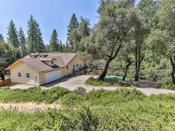 820 Poverty Hill Dr, Placerville, CA 95667
