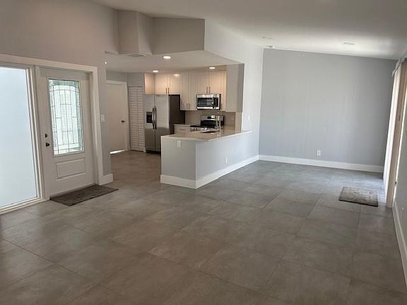 3rd image of 4009 NW 1st Place