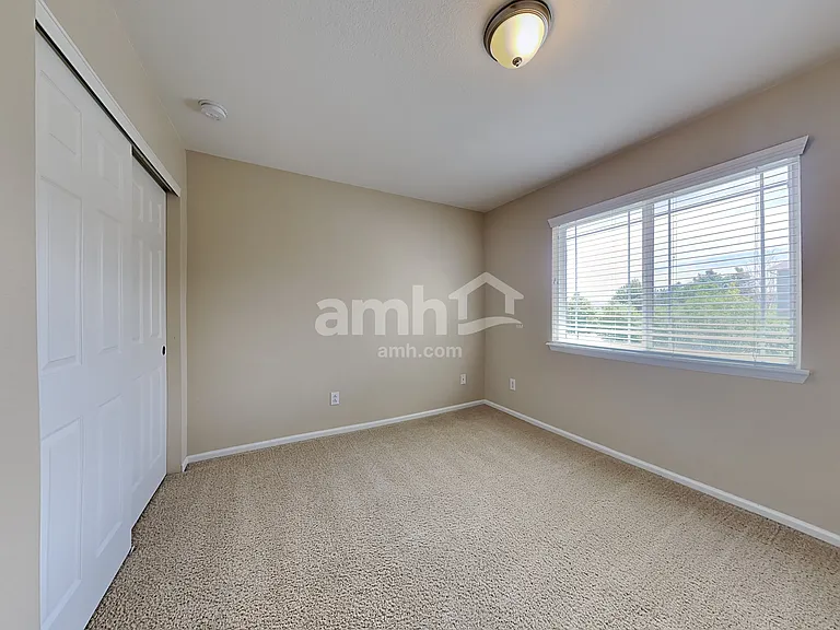 1556 S Catawba Cir — Photo 21