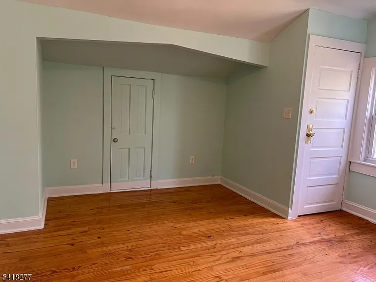 117 Ridgedale Ave — Photo 8
