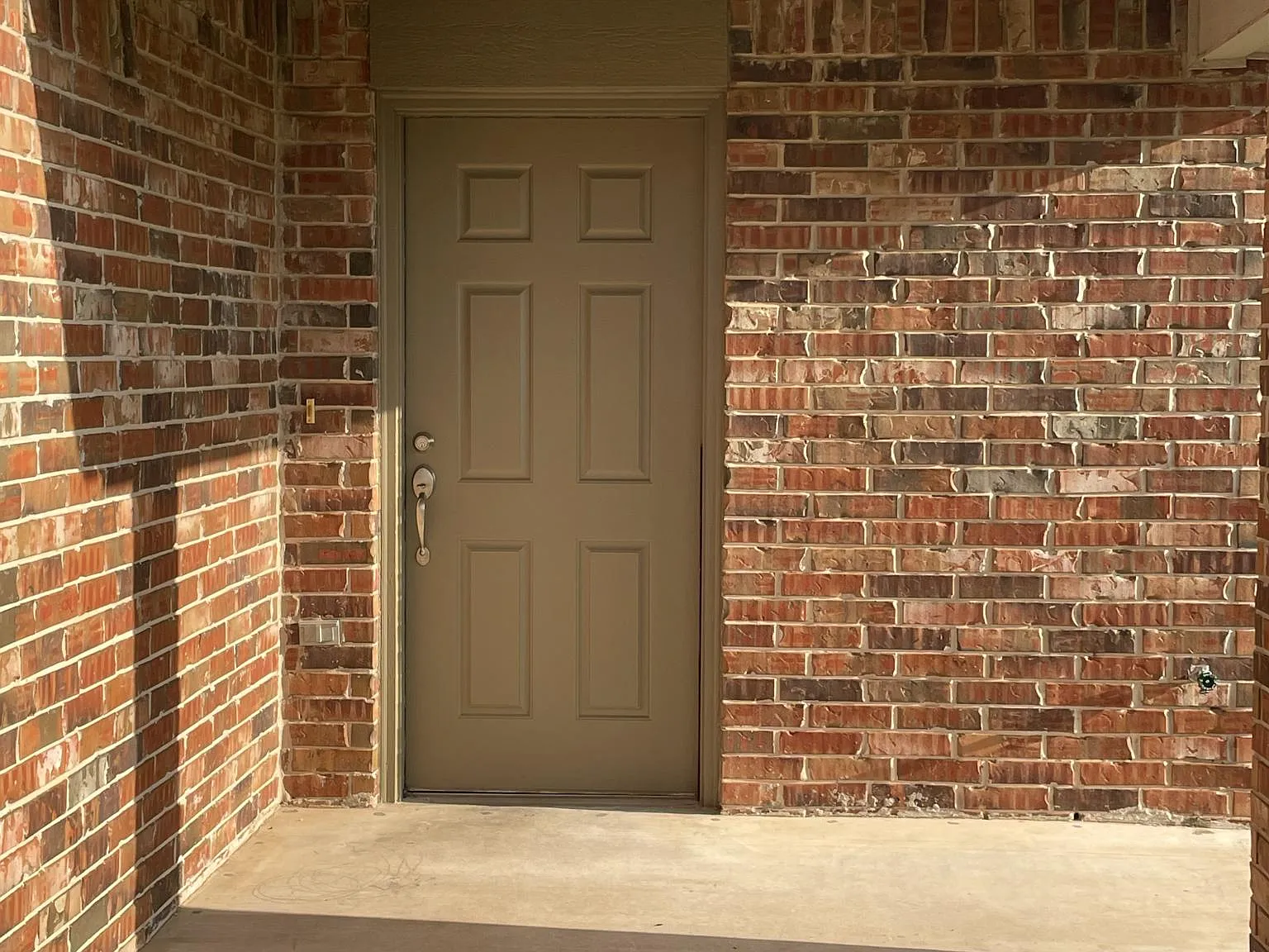 4 bed, 1317 sqft, $1,395 — Photo 2