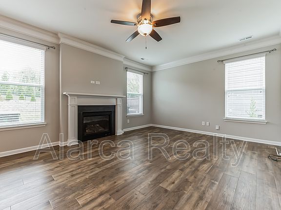 2nd image of 7419 Canova Ln