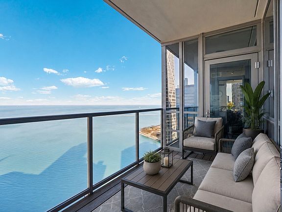 3rd image of 600 N Lake Shore Dr APT 3301