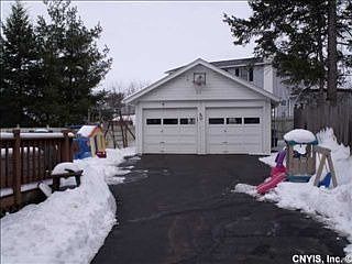 2nd image of 327 Plymouth Dr