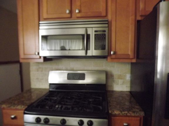 5th image of 321 Bohland Ave