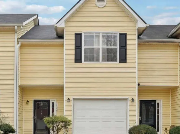 2403 Brianna Dr, Hampton, GA 30228