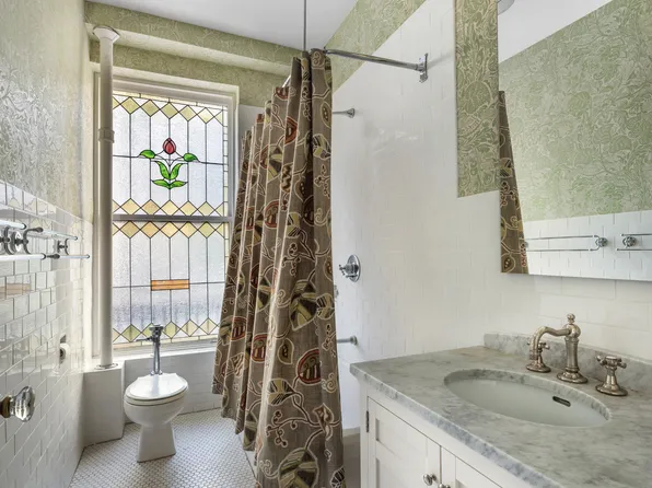 645 West End Avenue image 8 of 14