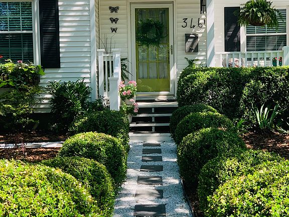 Enjoy a no-mow front yard.