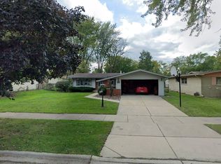 408 N Longwood Dr, Glenwood, IL