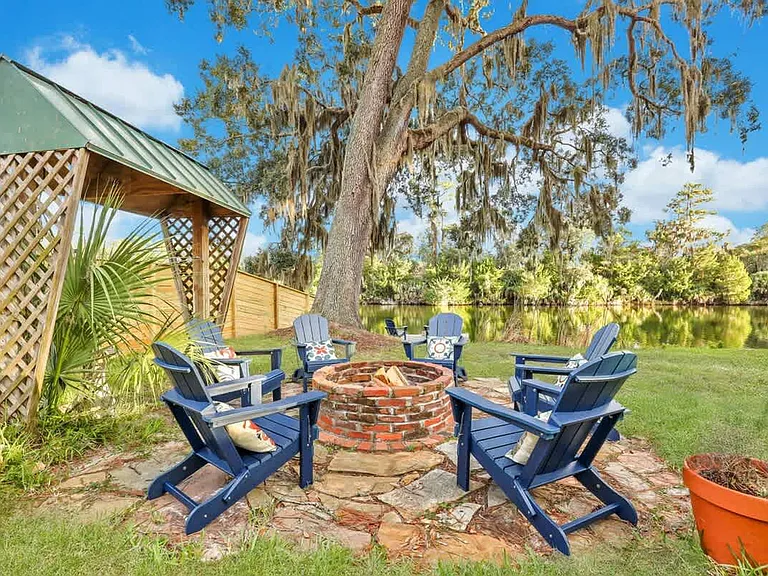 109 E Point Dr #ID1244810P — Photo 56