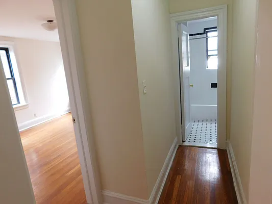Rented by MQ Realty LLC | media 13