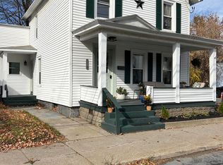 129 South St, Glens Falls, NY 12801