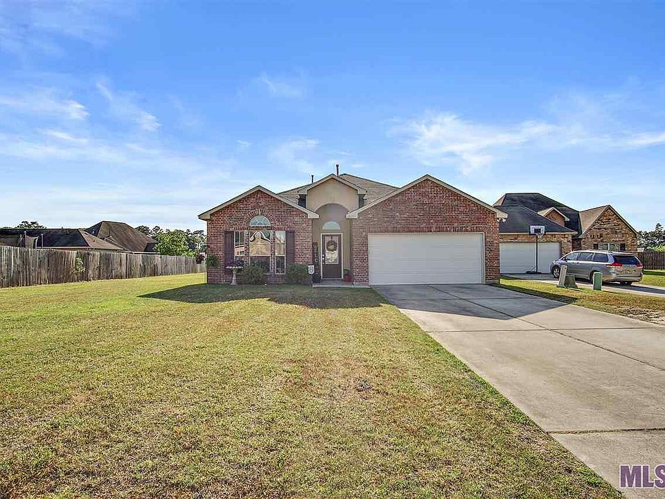 1st image of 26133 Myrtlewood Ct