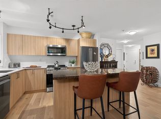 8717 160th St #209, Surrey, BC V4N 5X7