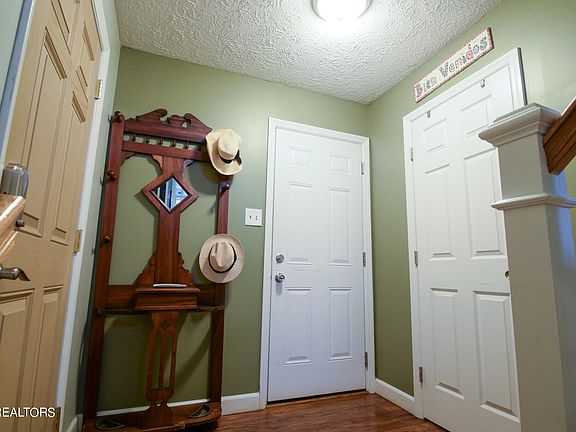 5th image of 10001 Eastshire Ln