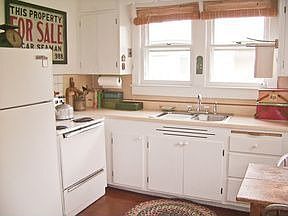 1st image of 178 Lake Ave