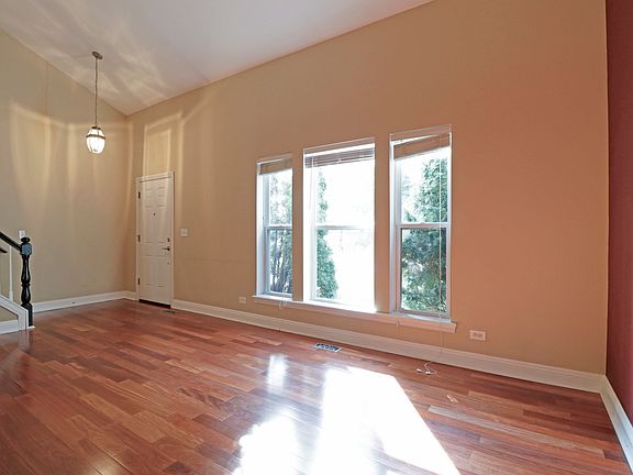 5th image of 493 Buckingham Dr