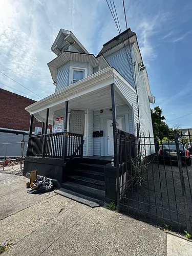 264 Rosa Parks Blvd #1 Photo 1