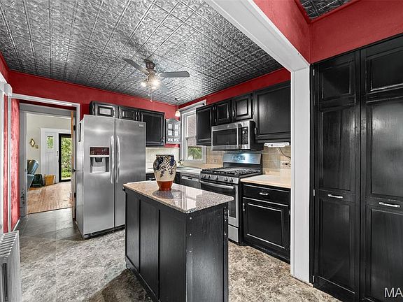 3rd image of 603 Lee Ave