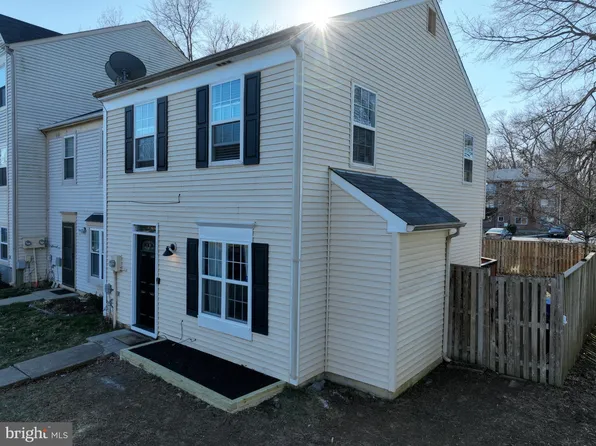 14 Meadowside Ct, Indian Head, MD 20640