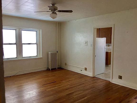 2nd image of 709 E Ivinson Ave APT 25