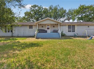 2535 Canyon Dr, Caldwell, TX 77836