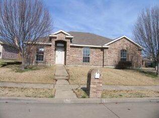 1313 Maple Ridge Dr, Mesquite, TX 75149