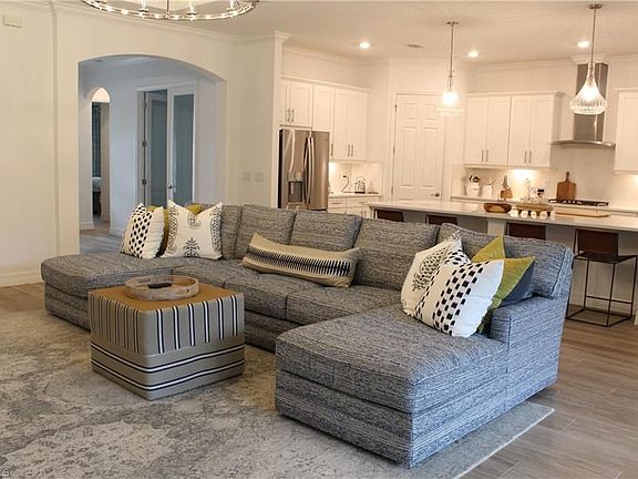 2nd image of 14379 Blue Bay Cir