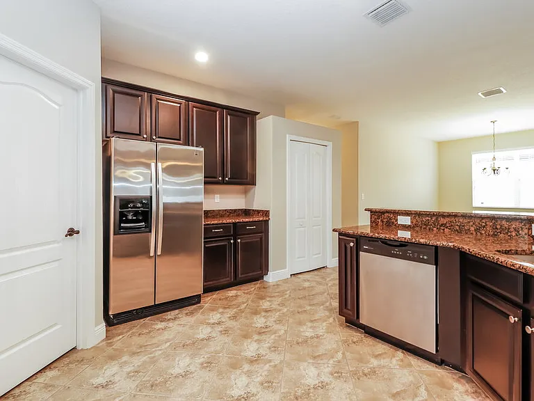 12307 Cricklewood Dr — Photo 8