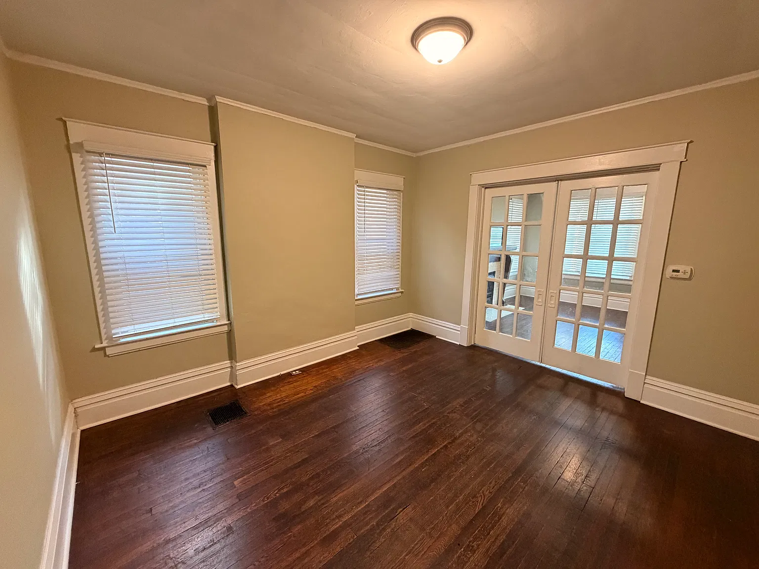 3 bed, 1500 sqft, $1,950 — Photo 4