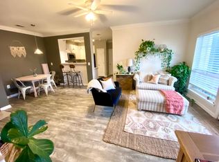4870 Eisenhower Ave UNIT 302, Alexandria, VA 22304