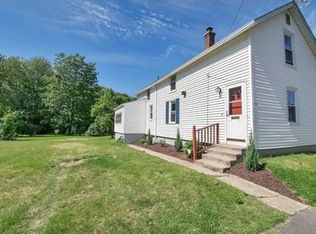 58 Taylor St, Chicopee, MA 01020