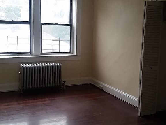4th image of 97 Caryl Ave APT 4D