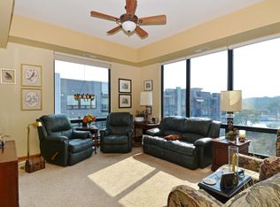 312 Spring St APT 402, Saint Paul, MN 55102