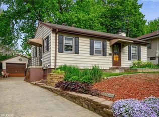 2446 SW 8th St, Des Moines, IA 50315