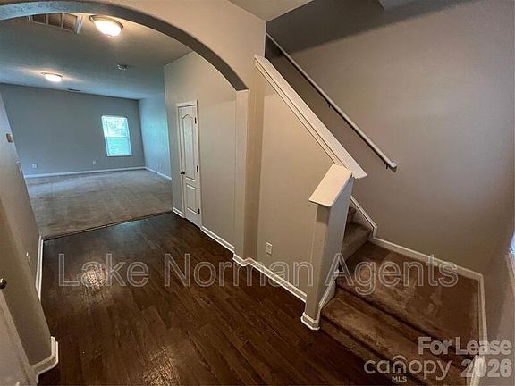 5th image of 8240 Paw Valley Ln