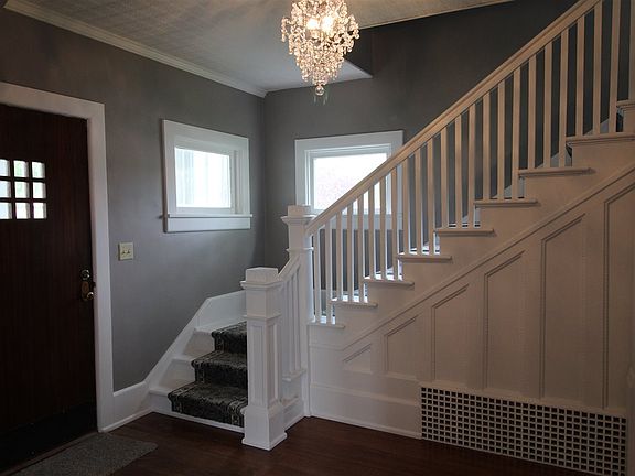 2nd image of 624 East Ave