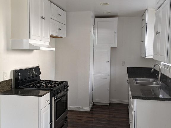 5th image of 4-357 W Milford St #4