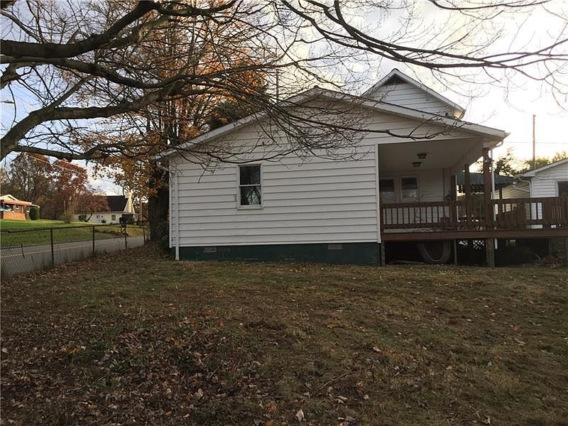 2nd image of 200 Shaffers Corner Rd